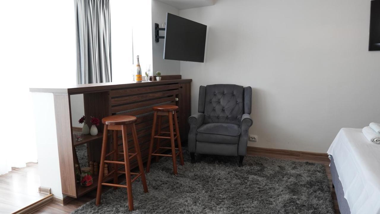 Luxury 1br Near Hanul Drumetului 布加勒斯特